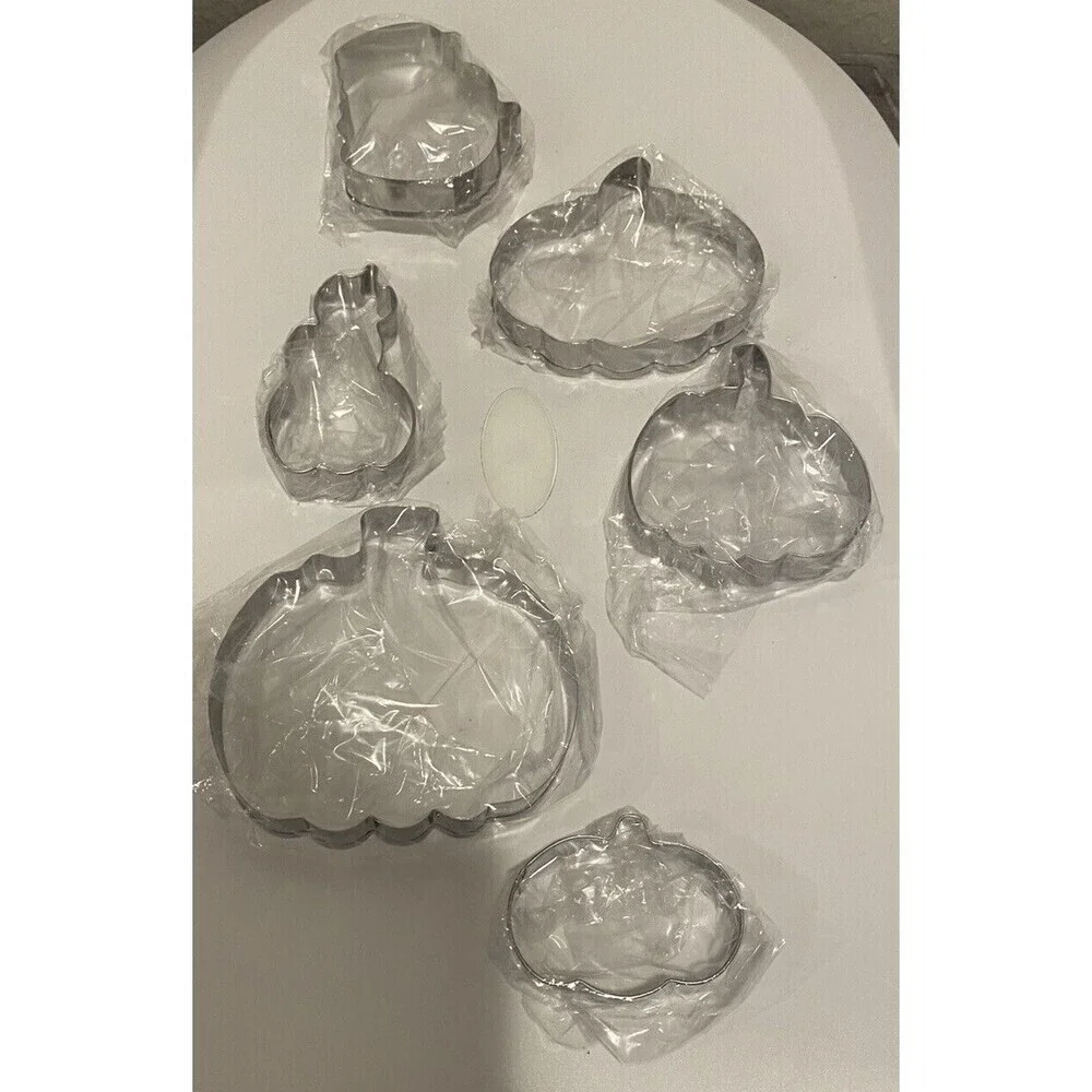 Halloween Themed Cookie Cutters - Pumpkin Halloween different Shapes 6 pack